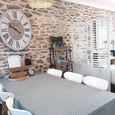 Maison De Vacances, Plages Et Commerces A Pied Nyaraló